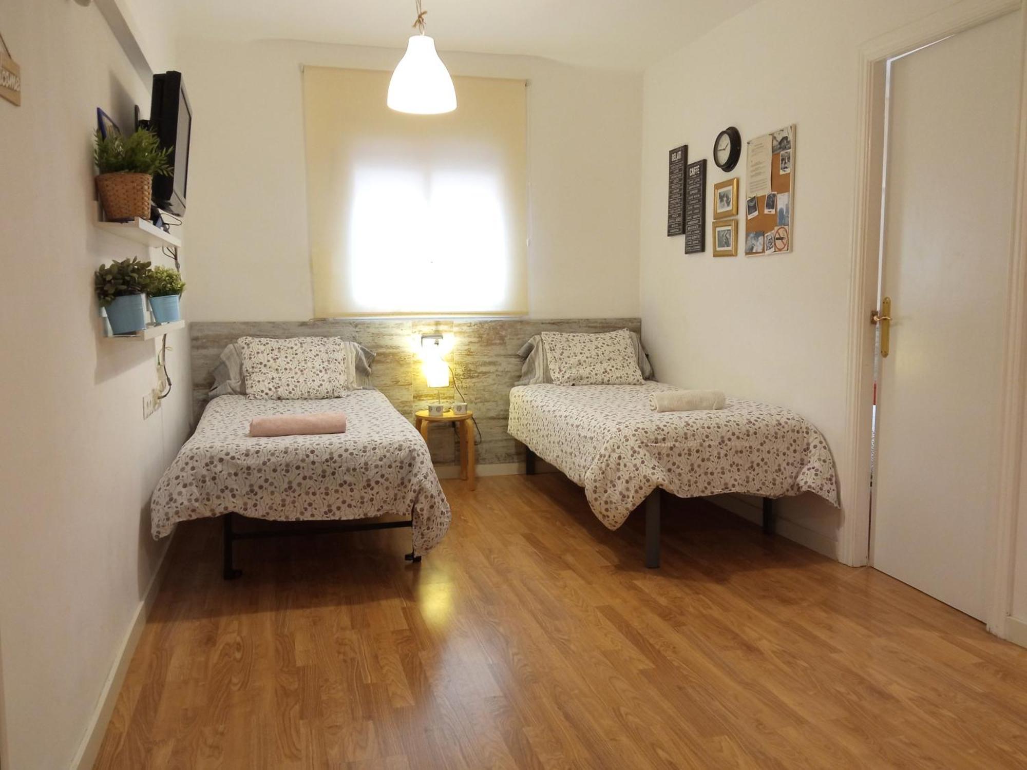 Bcn4Days Apartments L'Hospitalet de Llobregat Luaran gambar