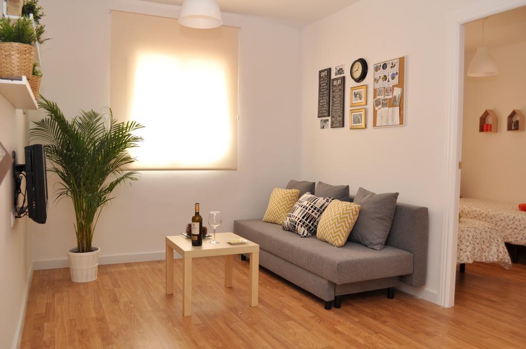 Bcn4Days Apartments L'Hospitalet de Llobregat Luaran gambar
